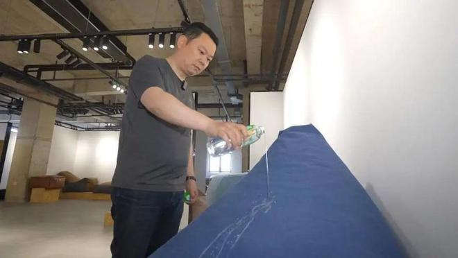 乡企业年飞行20万公里订单已排到明年5月AG旗舰厅登录首页“懒人经济”新秀：桐(图13)