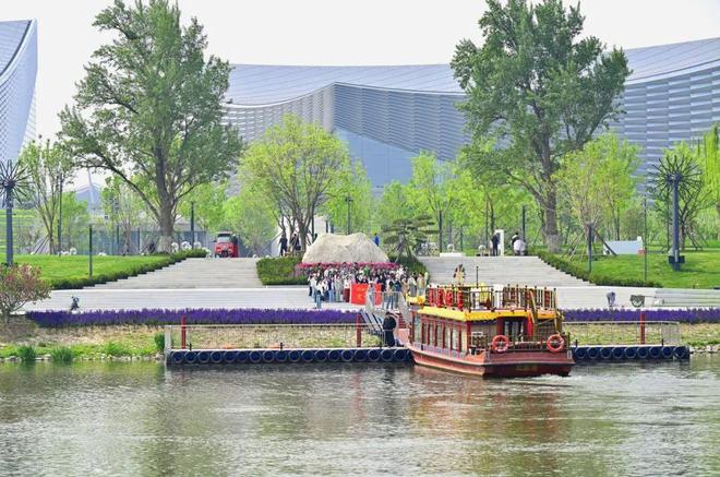 2：三大+书市+特色小镇打卡文旅新地标AG旗舰厅ios120小时玩转副中心-(图6)
